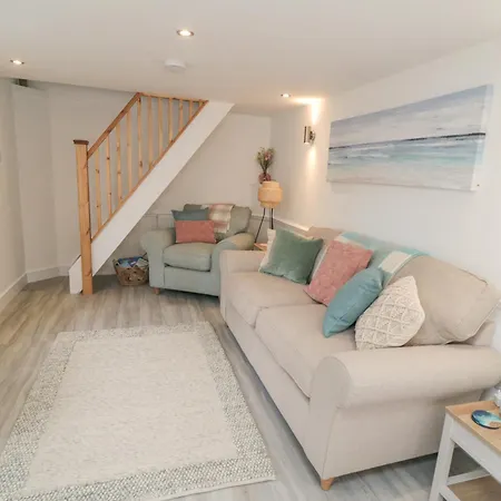 度假居 Riverside *