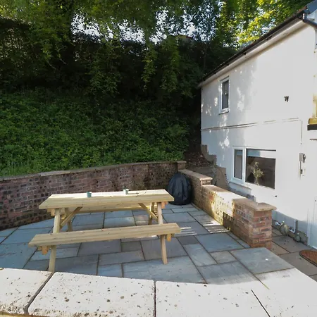 Riverside * 斯卡伯勒