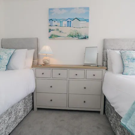 Riverside Scarborough